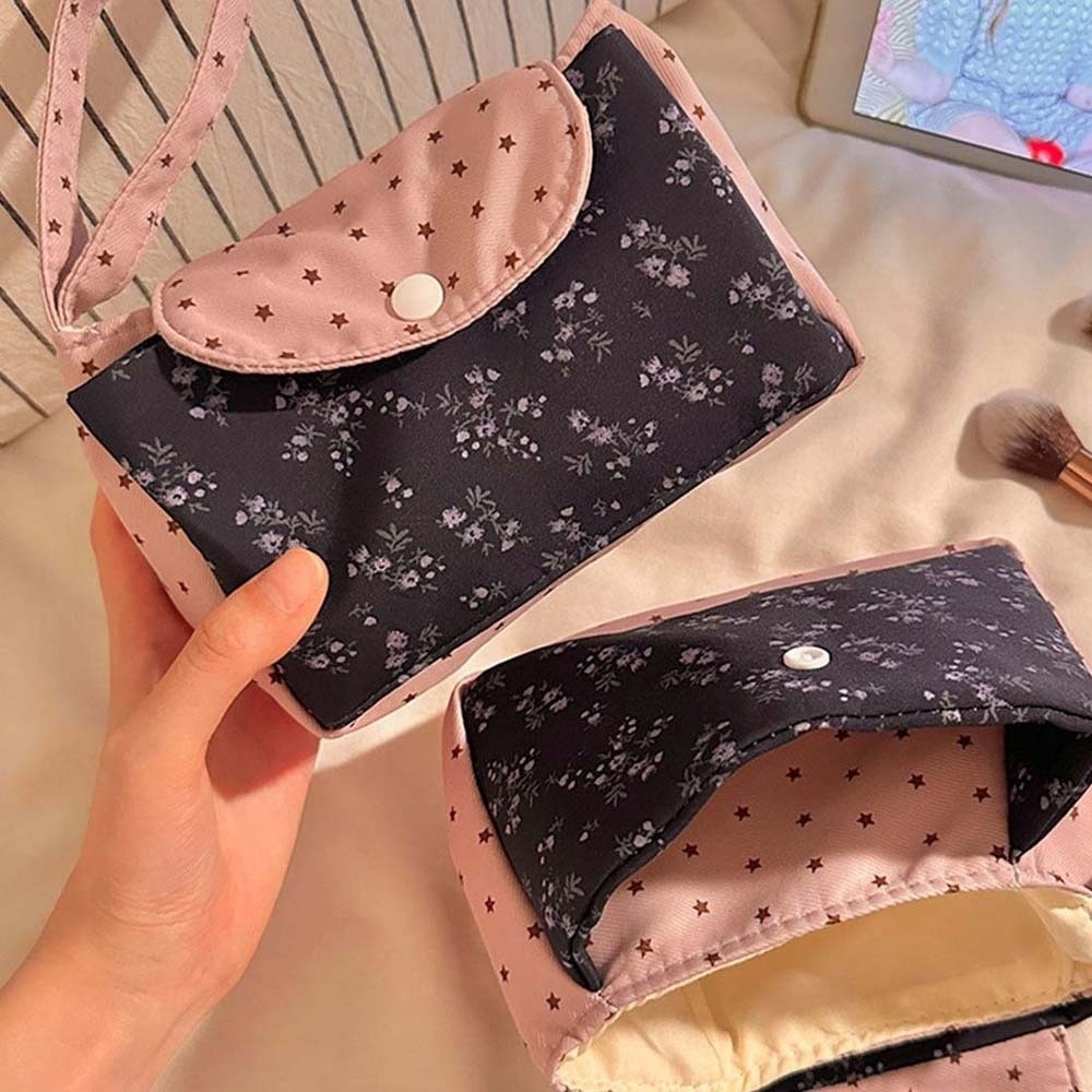 Borsa per il trucco con stampa - Lifestyle In Korean recensione e prezzo